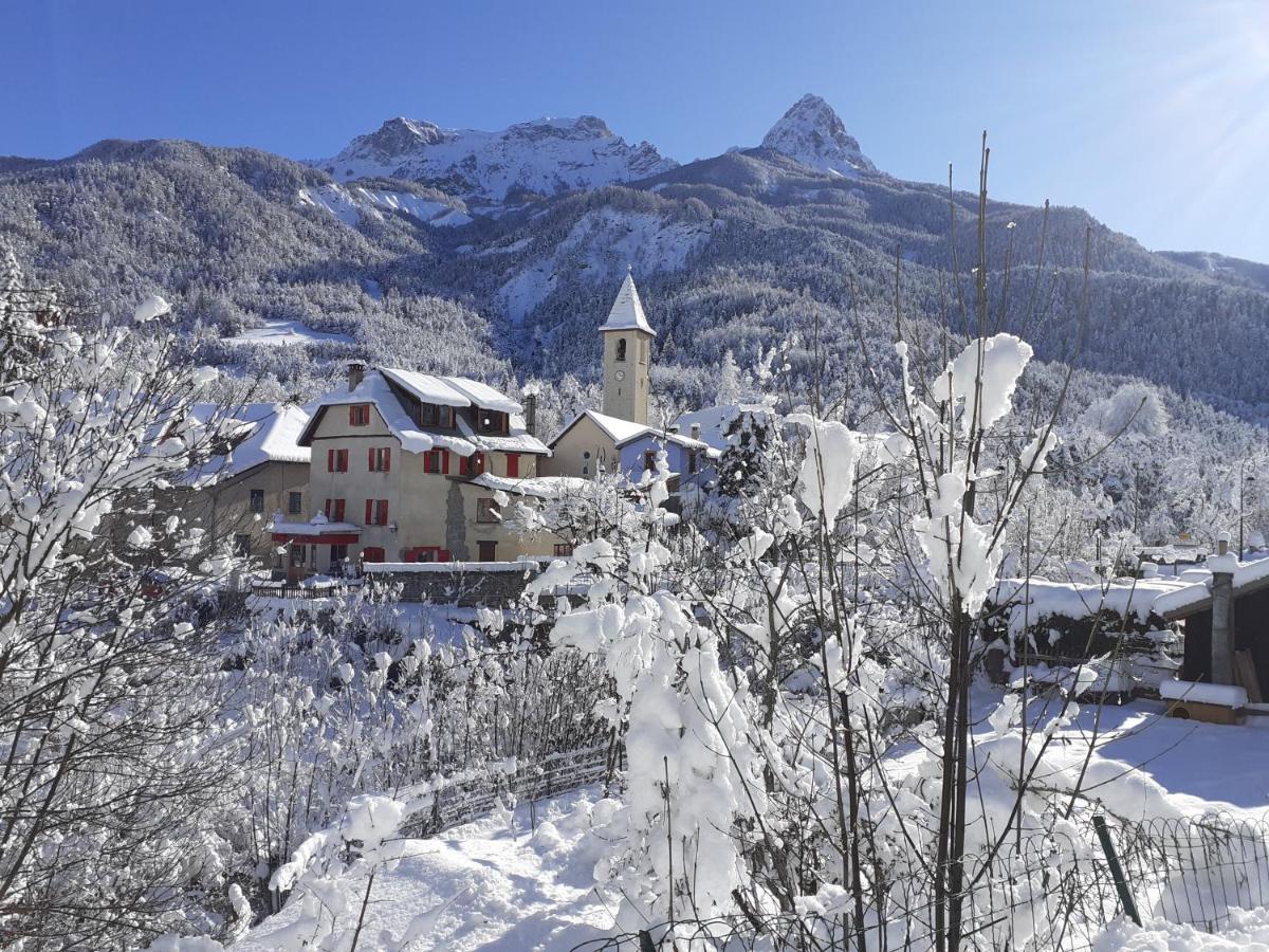 Auberge Du Bachelard Uvernet-Fours ภายนอก รูปภาพ